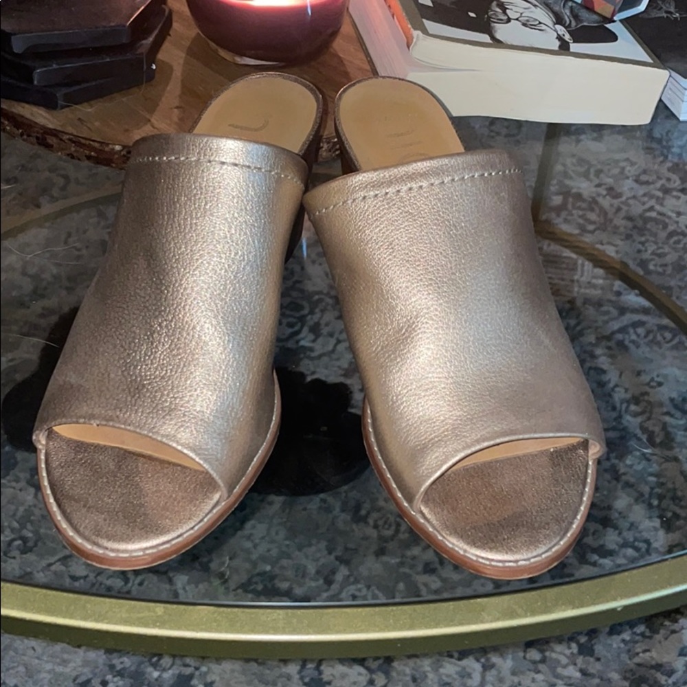 Gold Slip-On Heel